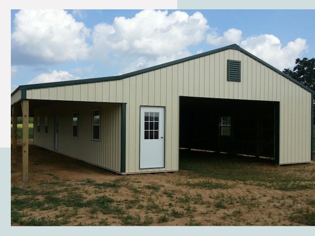 Строительство конюшен в Каменске-Шахтинском